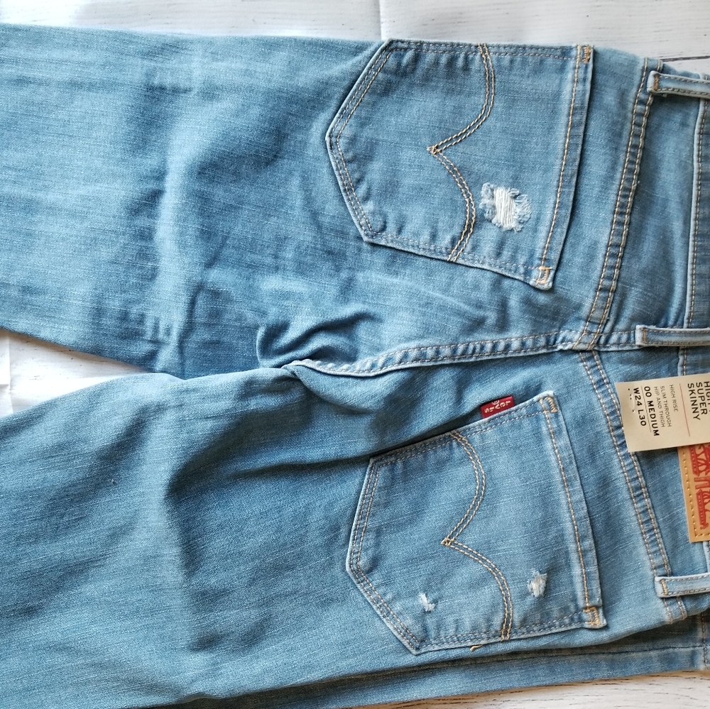 NWT Levi's High Rise Super Skinny Jeans - Picture 13 of 13
